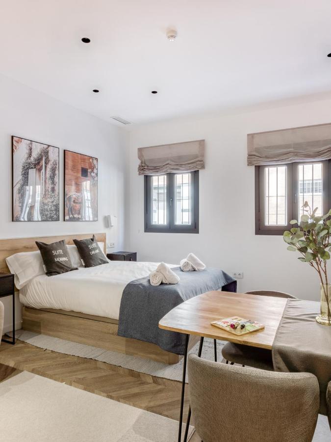 Apartahotel Limehome Calle Ancha Del Carmen 3*